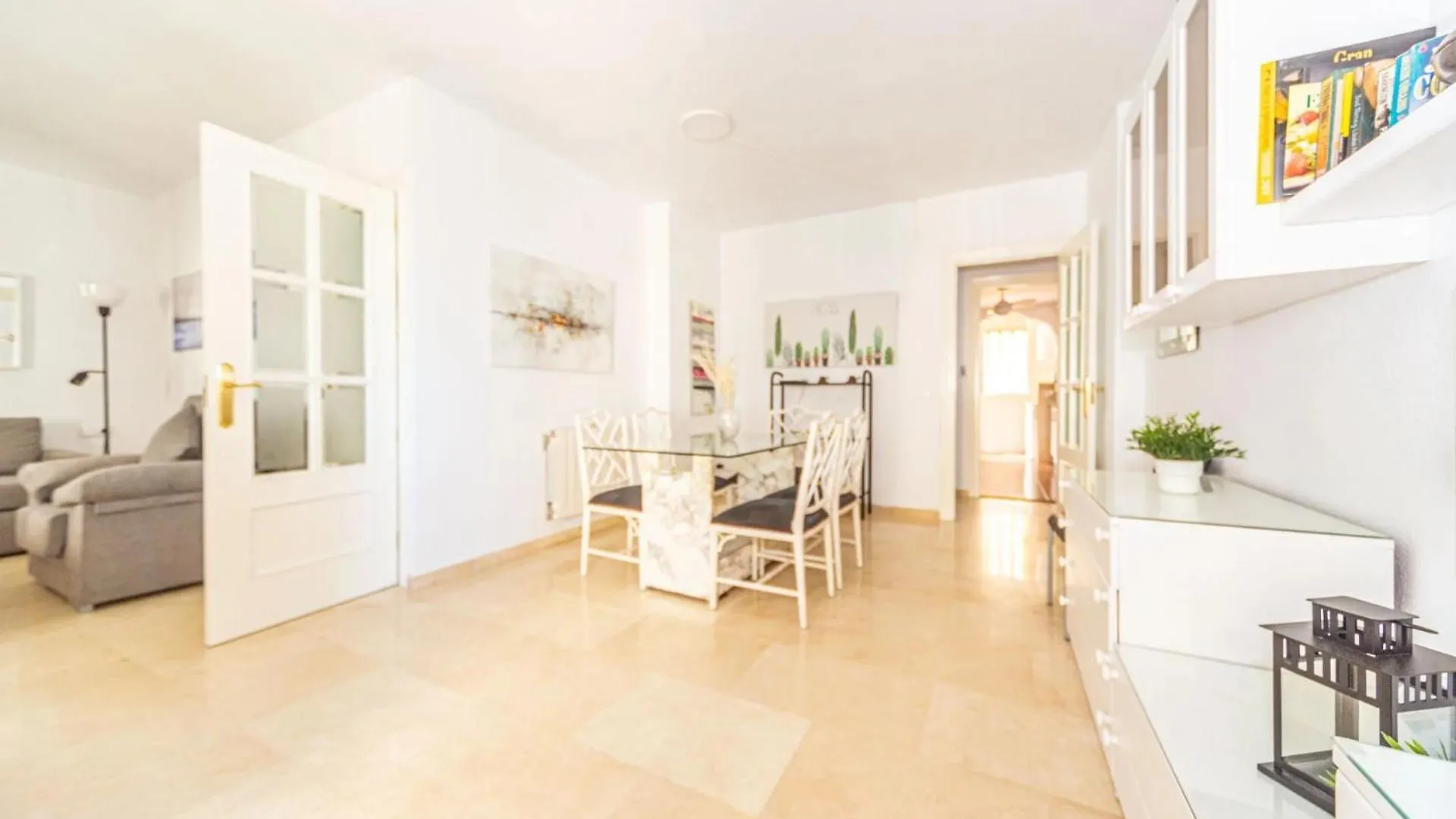 Moncayo Apartment Fuengirola